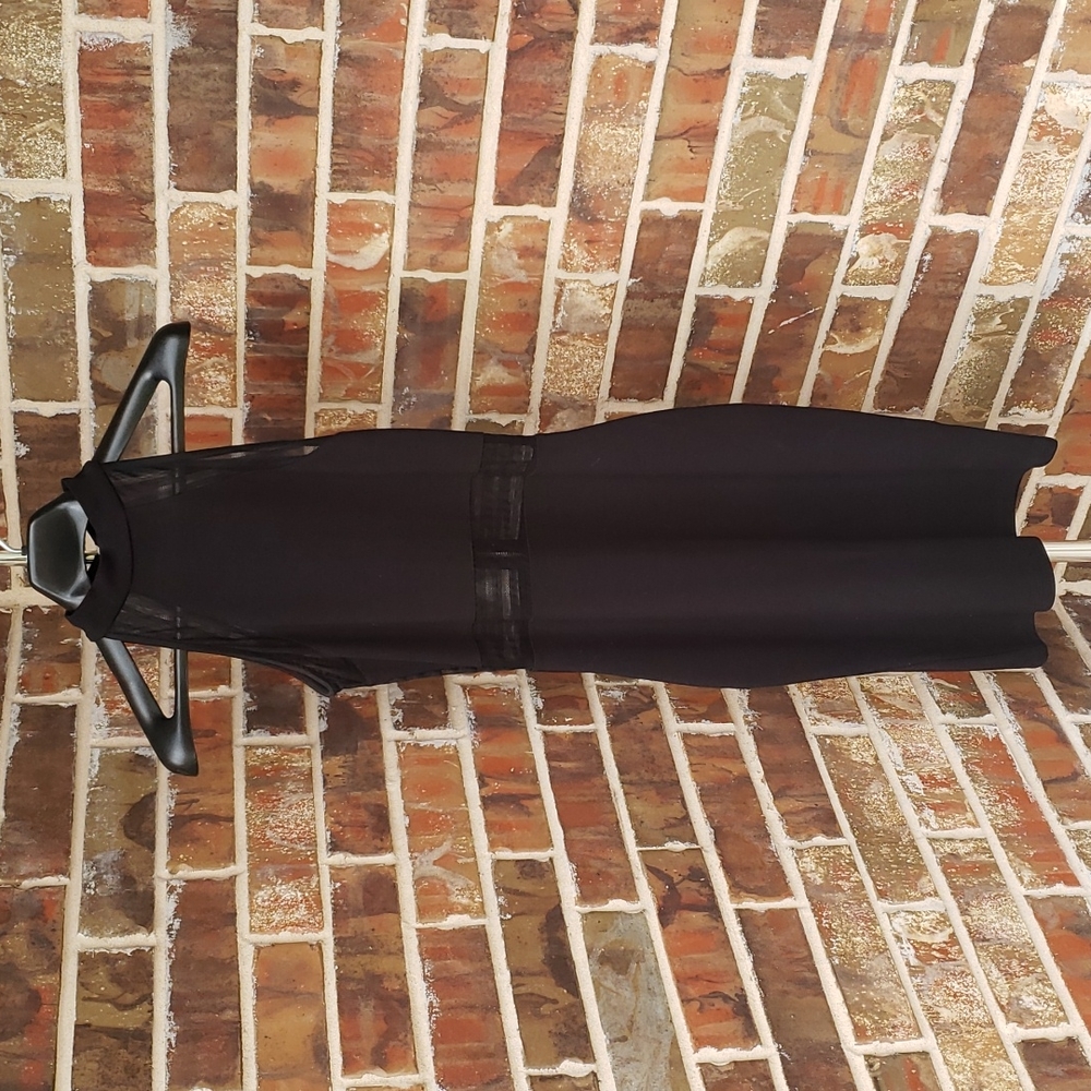 Black Sleeveless Dress